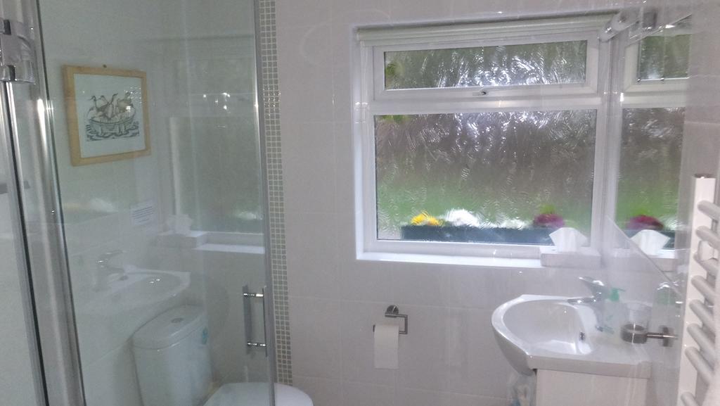 Roth Ach Bed and Breakfast Avoch Rum bild