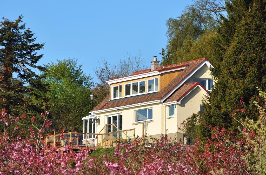 Roth Ach Bed and Breakfast Avoch Exteriör bild